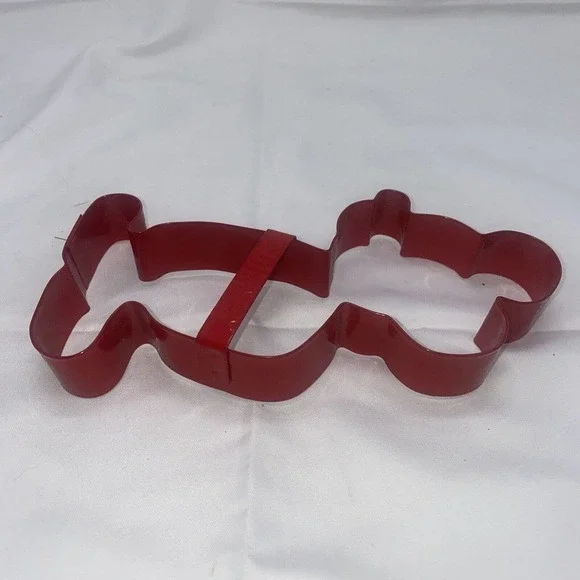 Vintage Disney Mickey Mouse Cookie Cutter 7" Full Body Red Metal Disney Logo New - Picture 2 of 3
